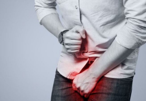 Vì sao có tình trạng đau kéo dài sau mổ thoát vị bẹn